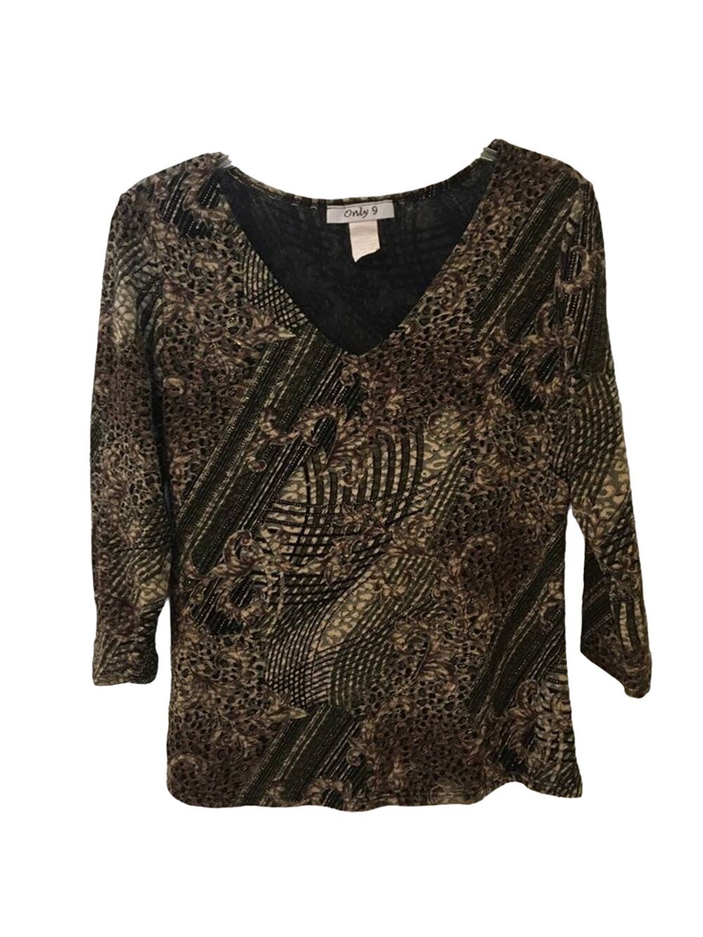 Only 9 Size Large V Neck Animal Print 3/4 Sleeve Top With Sequins